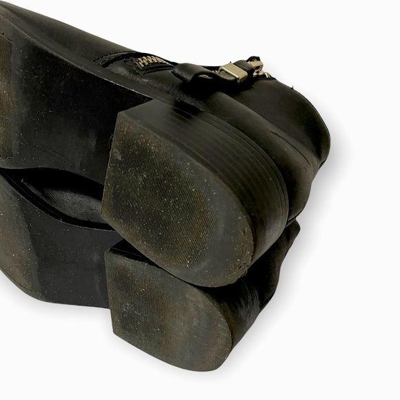 Expression Vegan Leather Zipper Ankle Boot - Picture 10 of 14